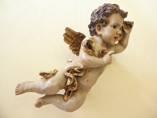 BAROKNÍ ANDĚL SE ZLATOU ŠÁLOU