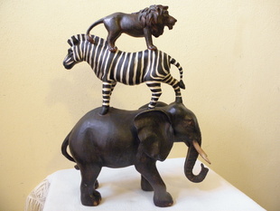 RETRO 48 CM FIGURA SLON - ZEBRA - LEV