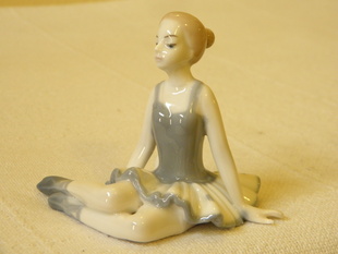 PORCELÁNOVÁ BALETKA