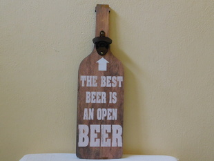 KOVOVÝ OTVÍRÁK NA LAHVE BEER - NÁSTĚNNÝ 50 x 15 cm 