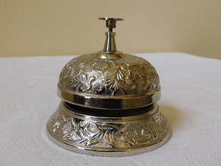 RECEPČNÍ PULTOVÝ ZVONEK ORNAMENT - KOV CHROM