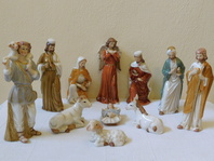 PORCELÁNOVÝ VÁNOČNÍ BETLÉM 11 KUSŮ