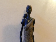 VELKÁ SOCHA - ČERNOŠKA 101 cm