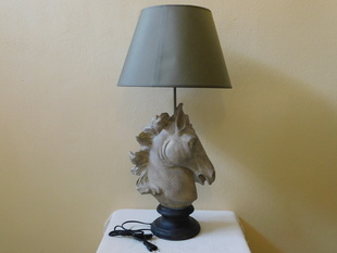 VELKÁ LAMPA - HLAVA KONĚ 78 cm