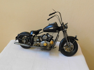 KOVOVÝ MODEL MOTORKY CHOPPER 