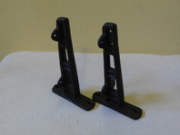 LITINOVÉ PÁROVÉ KONZOLE NA POLICE