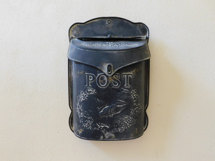 KOVOVÁ POŠTOVNÍ SCHRÁNKA - POST