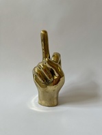 KOVOVÁ RUKA ZLATÁ - SYMBOL