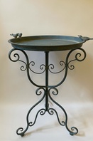 KOVOVÉ ZAHRADNÍ PÍTKO PRO PTÁKY