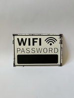 PLECHOVÁ NÁSTĚNNÁ CEDULE WIFI PASSWORD