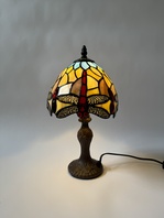 TIFFANY STOLNÍ LAMPA - VÁŽKY VITRÁŽ 37 cm