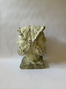 BUSTA MUŽE ANTIK HERVÉ - KAMENINA