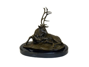 JELEN - BRONZOVÁ SOCHA NA MRAMORU 28 cm