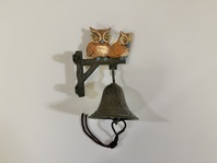 SOVY - LITINOVÝ ZVON NA OZDOBNÉ KONZOLI