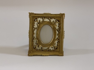 RÁMEČEK - ZLATÉ PROVEDENÍ S DEKORATIVNÍM ZDOBENÍM